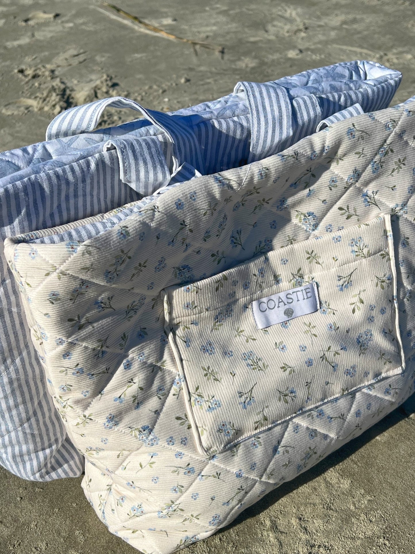 Isle of Palm Reversible Tote