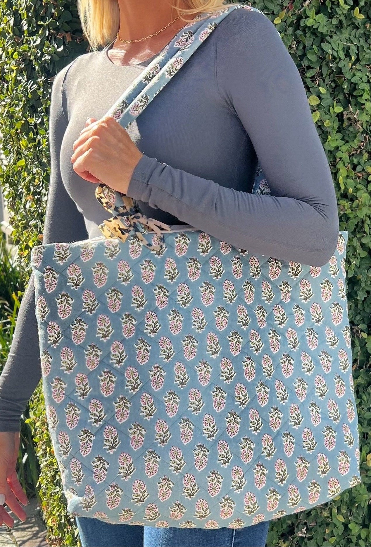 Darling Reversible Tote
